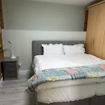 Cove Guest *