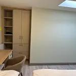 Cove Guest קינברה