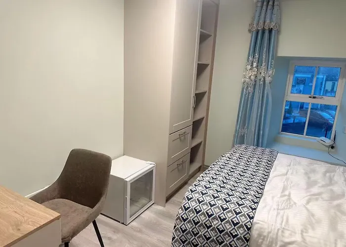 Cove Guest מלון דירות